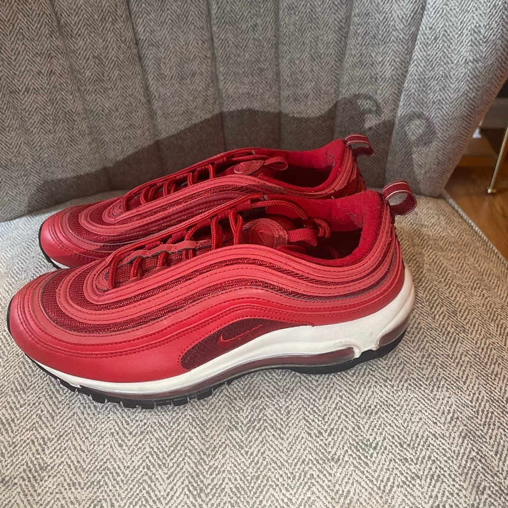 Red Nike Airmax 97